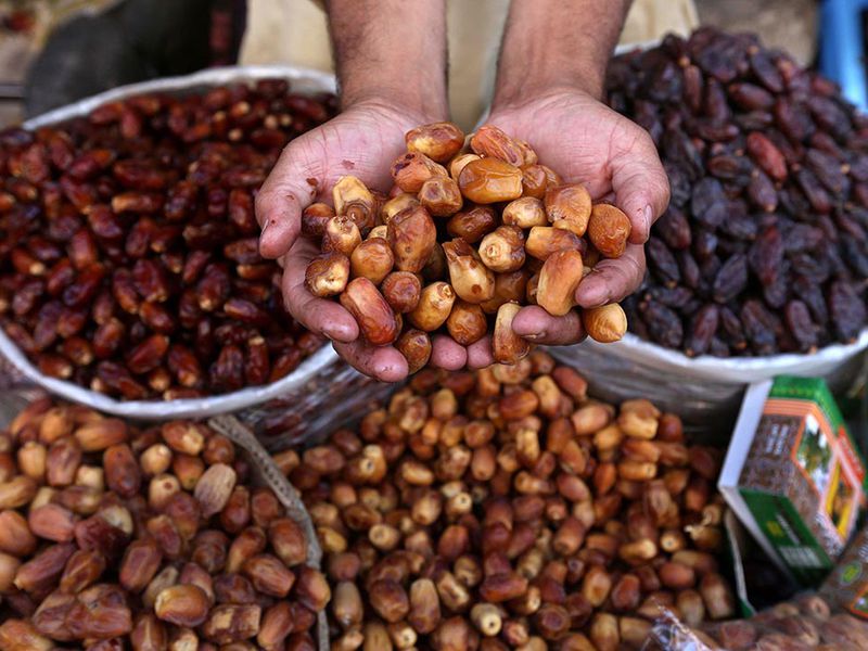 handful of dates