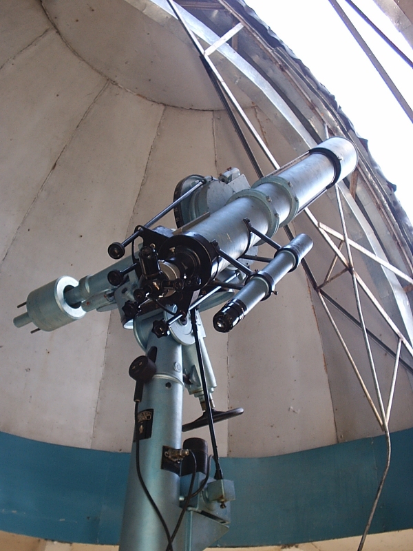 Телескоп в планетарии