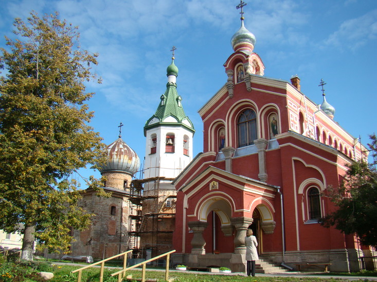 Никольский монастырь, Церковь святого Иоанна Златоуста