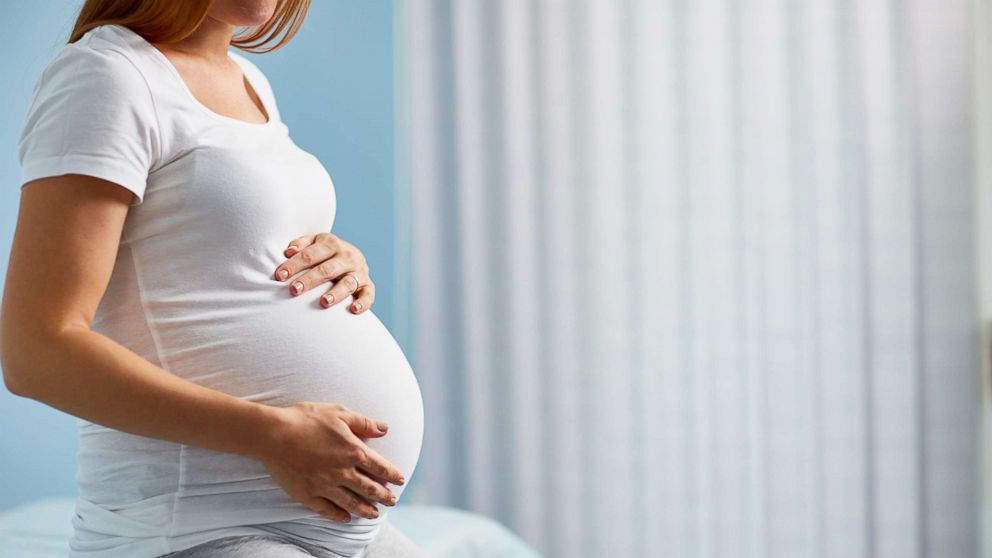 Почему немеет живот при беременности