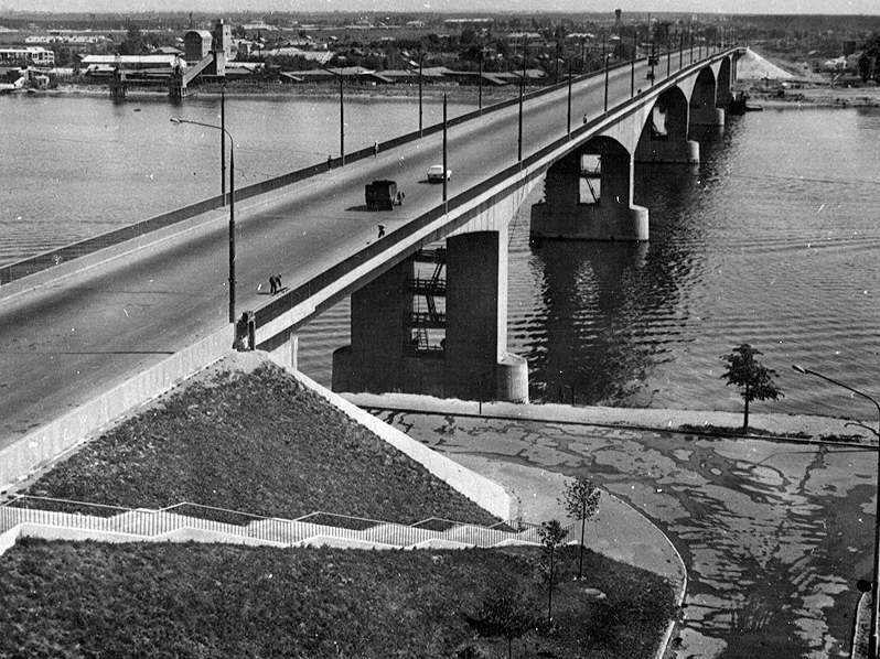 мост в советские годы