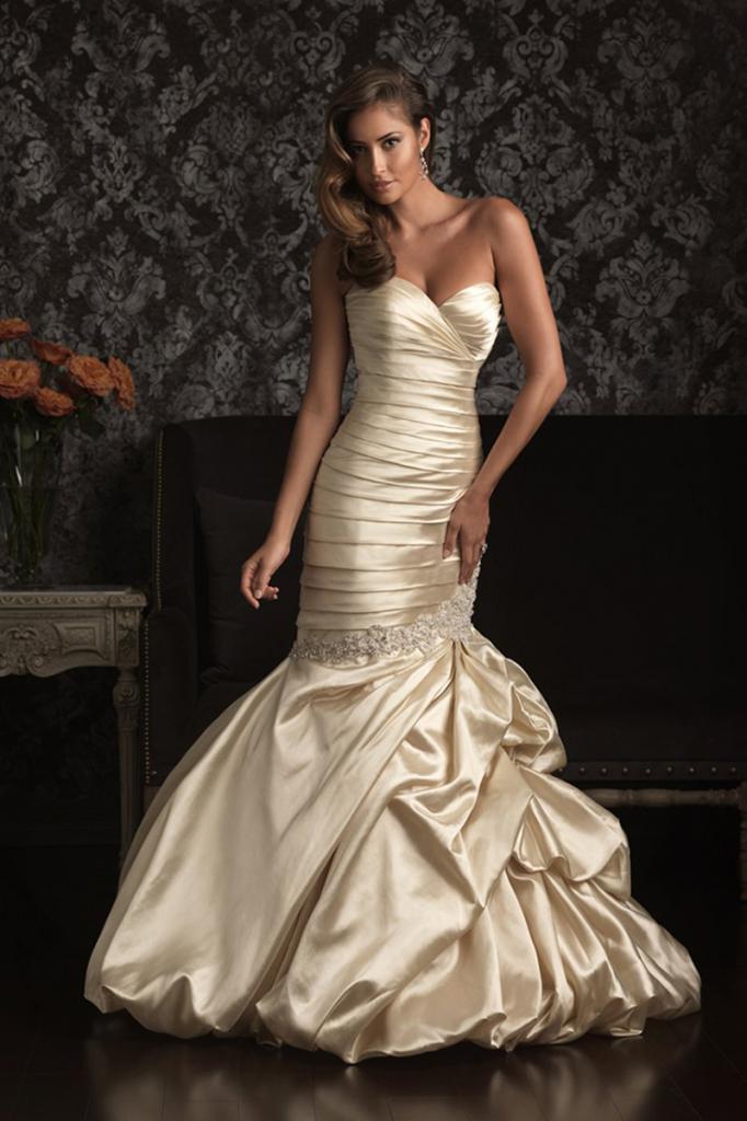 Золотое свадебное платье: советы по выбору