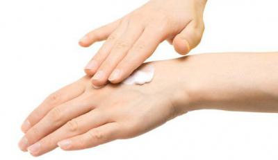 Защитный крем для рук. Защитный крем для рук – способ сохранить кожу молодой и красивой