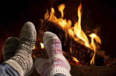 почему сильно мерзнут ноги даже в тепле