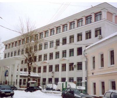 Официальный сайт и базирующаяся в Москве Российская бюджетная академия