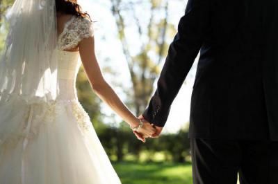 Что желают молодоженам на свадьбе. Пожелания на свадьбу молодым: примеры пожеланий от родителей, друзей и родственников
